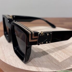 Black & Gold Oversized Chunky Sunglasses